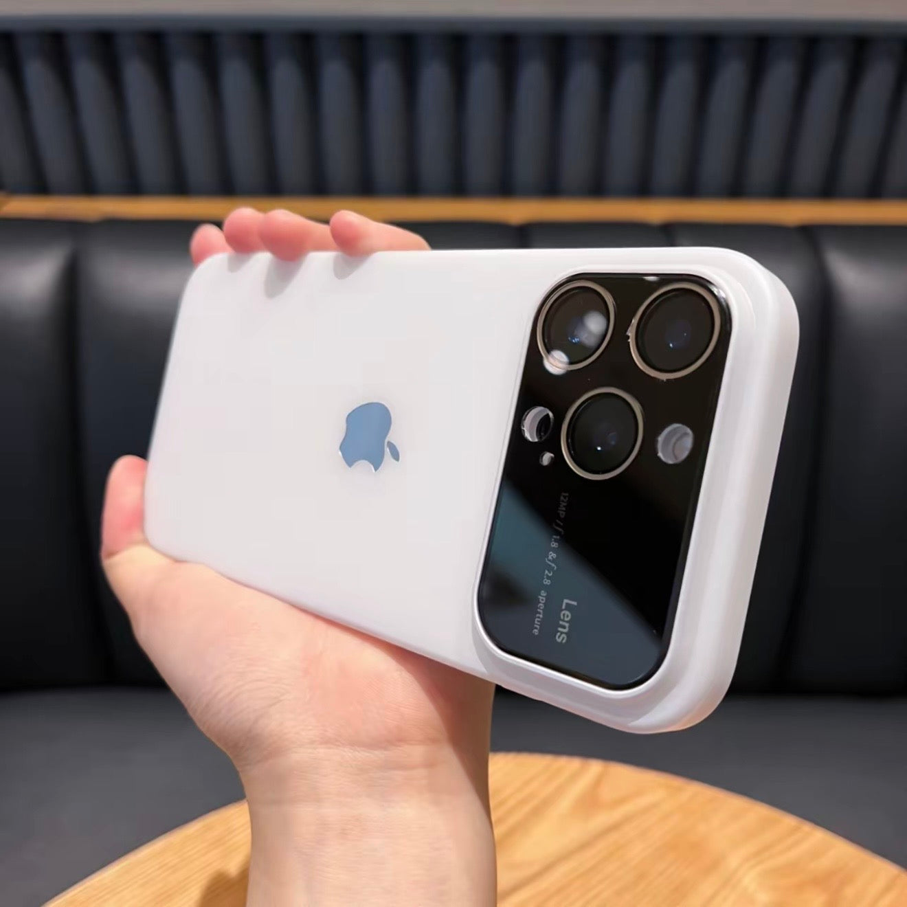 Compatible quick-change iPhone 17 case