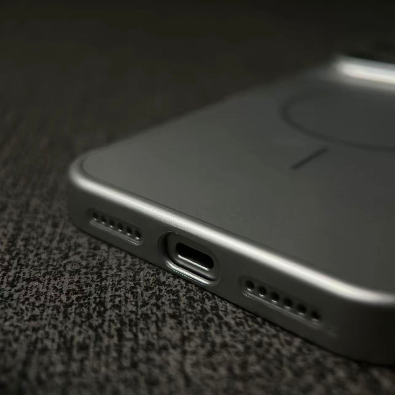 iPhone 17/16 Pro Max Matte Ultra-Thin Case with Camera Cover